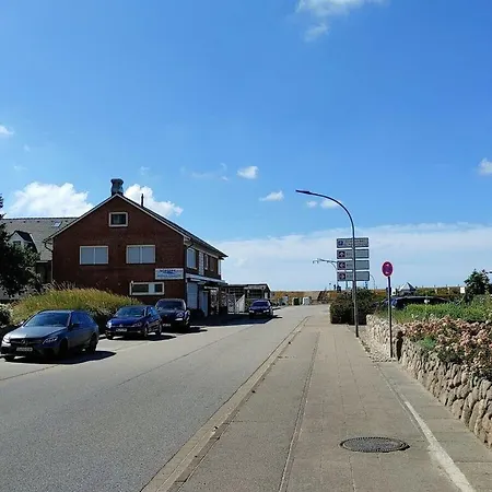 Kuestkieker Modern Retreat